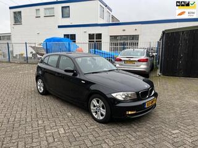 BMW 1-SERIE 118d Corporate Business Line