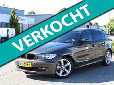 BMW 1-SERIE 118i 5-DEURS l AIRCO l CRUISE CONTR l PDC