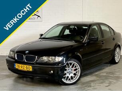 BMW 3-SERIE 316i Black&S II |Navi |Clima |PDC |CruiseC