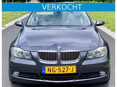 BMW 3-SERIE 325i YOUNGTIMER PANORAMA/NAVI/LEER