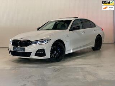 BMW 3-SERIE 330e High Executive | M-SPORT | HEAD UP | SCHUIF/KANTEL