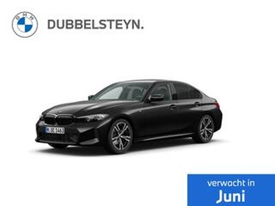 BMW 3-SERIE Sedan 320i M-Sport | 18'' | Camera | Getint glas | Stoelverwarming | Hooggl. Shadow | HiFi