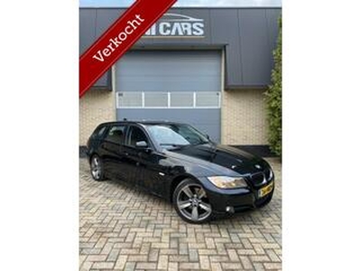 BMW 3-SERIE Touring 318D Automaat High Executive LM 18