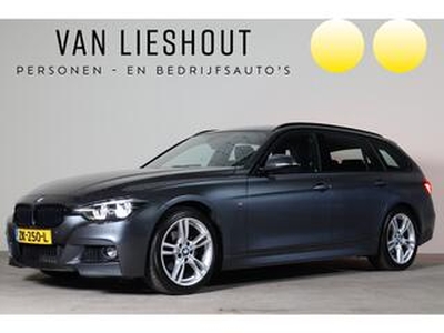 BMW 3-SERIE Touring 318i M Sport Corporate NL-Auto!! Apple-Carplay I Camera I Dig.Display --- A.S. ZONDAG OPEN VAN 11.00 t/m 16.00 UUR ---