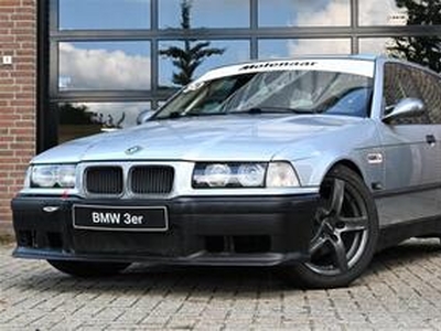 BMW 3-SERIE Touring Race Circuitauto BMW Rolkooi 2.8i 6-cilinder