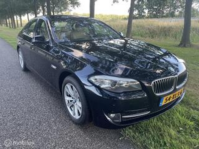 BMW 5-SERIE 520i Executive 2012 Revicie motor + turbo.