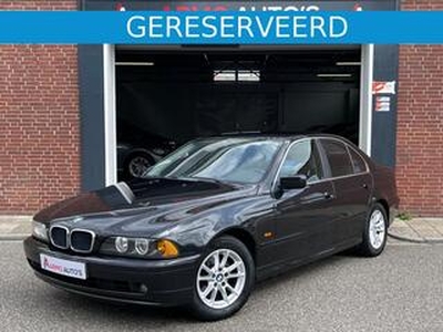 BMW 5-SERIE 520I Executive | Airco | Xenon | Automaat