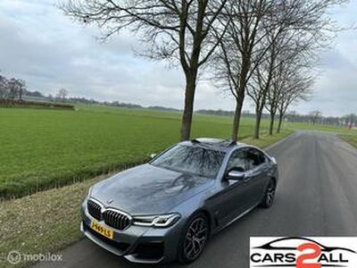 BMW 5-SERIE 520i High Executive Edition M-sport Lazer NL Nap