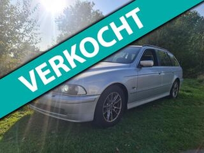 BMW 5-SERIE Touring 530i Executive opknapper lees tekst!