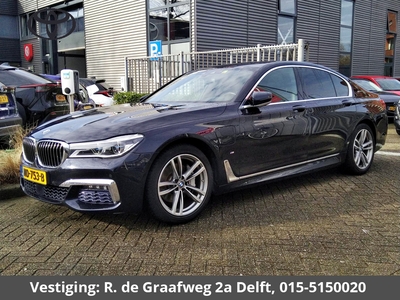 BMW 7-SERIE 740e iPerformance High Executive Plug-In | Navigatie | Schuif-/Kanteldak | 360°Camera