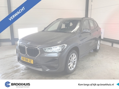 BMW X1 2.0i 180PK Executive Edition | Head-up display |Sportstoelen | Navi | LED | Cruise C. | Parkeerassistent Climate C. |