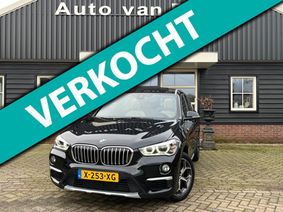 BMW X1 SDrive20i High Executive / Panodak / Navi / Leer / Head-up / Camera