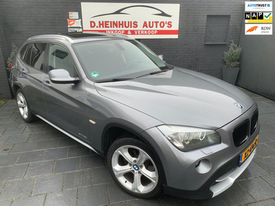 BMW X1 XDrive 20d *4X4*PANODAK*NAVI*