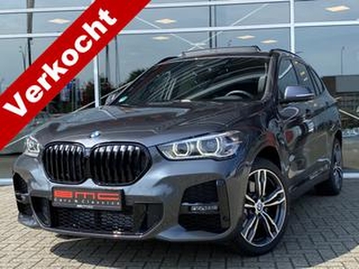 BMW X1 xDrive20i LCI M-PAKKET PANO HUD ACHTERUIT-RIJ CAMERA 19 INCH!