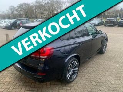 BMW X5 M50d PANO HEADUP STANDKACHEL