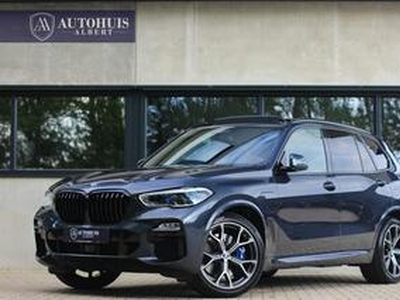 BMW X5 xDrive45e M-Sport B&W Pano Laser Merino Individual