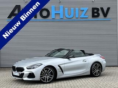 BMW Z4 Roadster sDrive30i 258 PK High Executive M Sport Harman Kardon Camera 19 Inch LED DAB Stuurverwarming Carplay