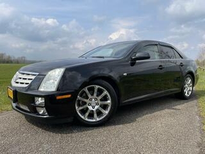 Cadillac STS 4.6 V8 Sport Luxury Bos? - Leder - Navi - Xenon - Zeer Goede Staat