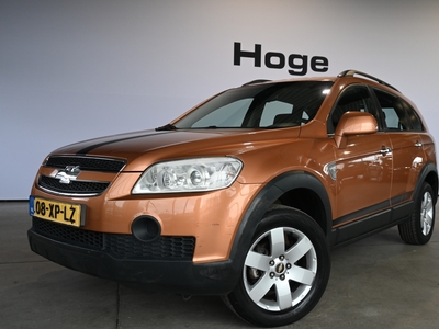 CHEVROLET CAPTIVA 2.4i Style 2WD Airco ECC Navigatie 7 Persoons Licht metaal Inruil mogelijk