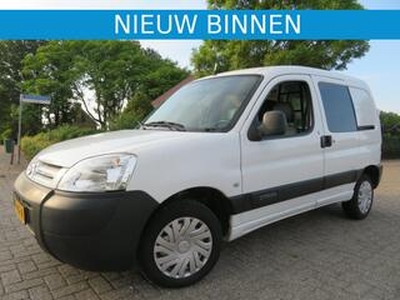 Citroen BERLINGO 1.4i Benzine met 2x Schuifdeur en Trekhaak !