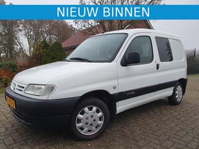 Citroen BERLINGO 1.4i Benzine met Zijdeur en Diverse Opties !