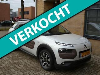 Citroen C4 CACTUS 1.2 PureTech Shine Glazen dak, Navi