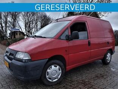 Citroen JUMPY 1.6i Benzine met Zijdeur en een Nieuwe APK !