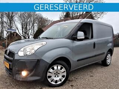 Fiat DOBLO 1.4i SX Benzine met Airco, Zijdeur & Vele Opties !