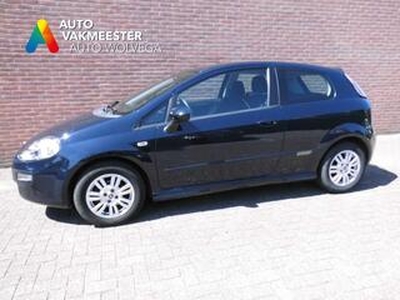 Fiat PUNTO Evo 1.3 M-Jet Street/NAVI/AIRCO/CRUISE