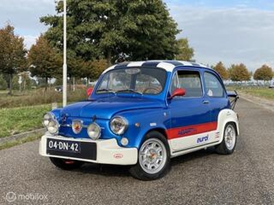 Fiat ZASTAVA 750 0.75 S / Luxe