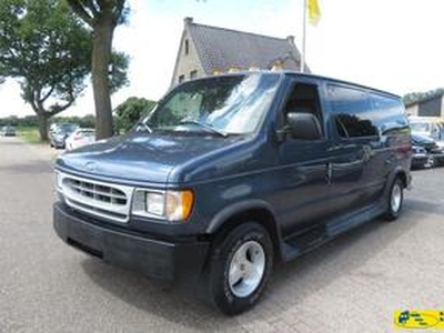 Ford Econoline 4.6 V8 D.C.