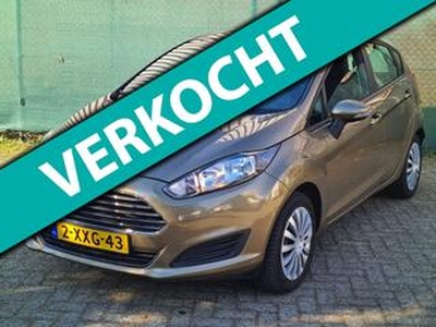 Ford FIESTA 1.0 Style 5-DRS uit 2014. Mooie kleur!