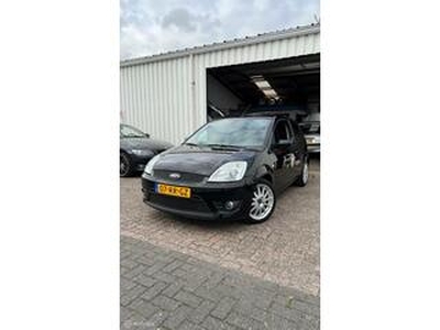 Ford FIESTA 1.6-16V Sport Nw.Distri | Dakje | APK 09-2023