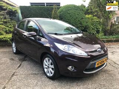 Ford FIESTA 1.6 Titanium 120pk, ECC, PDC, NAP, Zeer nette auto!