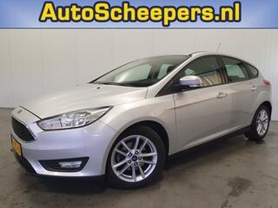 Ford FOCUS 1.0 Lease Edition NAVI/AIRCO/PDC/CRUISE/LMV