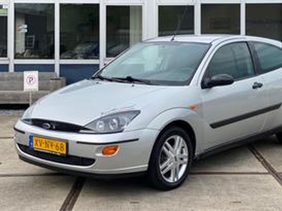 Ford FOCUS 1.4-16V Trend |Airco |Stuurbkr |Nieuwe apk