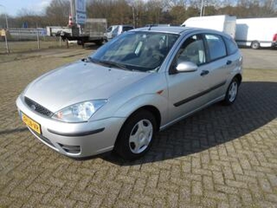 Ford FOCUS 1.6-16V Cool Edition