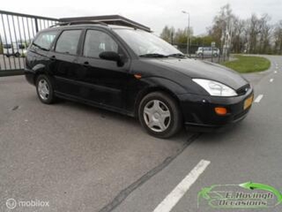 Ford FOCUS Wagon I 1.6-16V Ghia