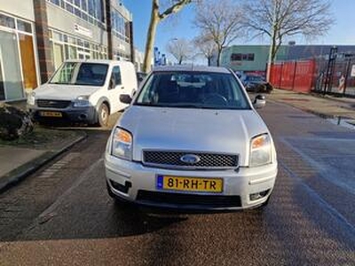 Ford FUSION 1.6-16V Futura