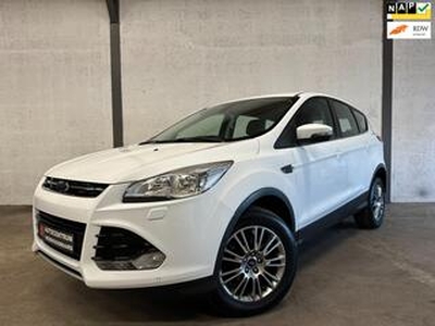 Ford KUGA 1.6 Titanium 4WD AUT 183PK|Navi|Clima|Cruise|Camera|Dealer Onderhouden !!