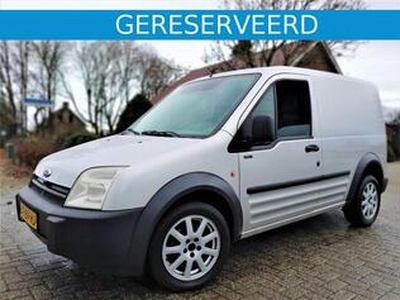 Ford TRANSIT CONNECT 1.8i 116pk Benzine met Airco & Zijdeur ! Trekhaak, LMV.