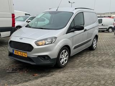 Ford TRANSIT COURIER 1.0 Trend 101 PK AIRCO I APPLE CAR PLAY I MISTLAMPEN I COMPLETE ONDERHOUDSHISTORIE