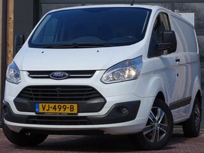 Ford TRANSIT CUSTOM 270 2.2 TDCI 126PK L1H1 Trend | Airco | Navigatie | Trekhaak |