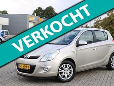 Hyundai I 20 1.2i DynamicVersion l 5-DR l AIRCO l APK 09-2021