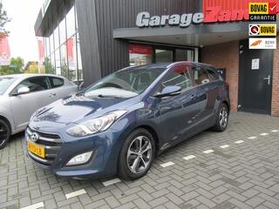 Hyundai I 30 1.4 i-Drive Premium Airco Navigatie