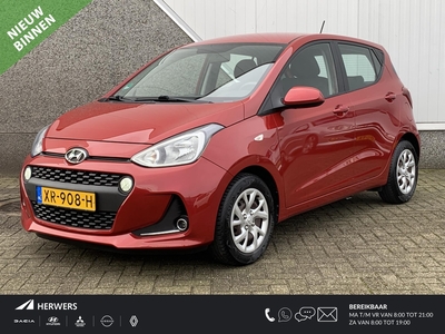 HYUNDAI I10 1.0i Comfort Smart / Navigatie / Parkeersensoren achter / Apple carplay / Android auto / Airco /