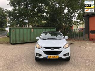 Hyundai IX35 2.0 CRDi HP i-Catcher Clima.Pano.Navi.Leder