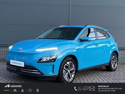 Hyundai Kona EV Comfort 39 kWh Kleur dive in jeju / voorraad auto / ? 2000,- subsidie mogelijk/ 305km wltp