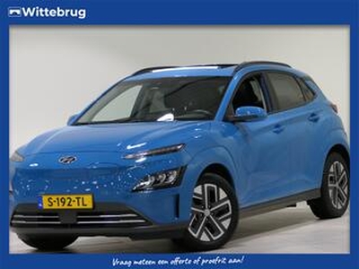 Hyundai Kona EV Fashion Design Sky 64 kWh | Schuifdak | Navigatie | HeadUp display