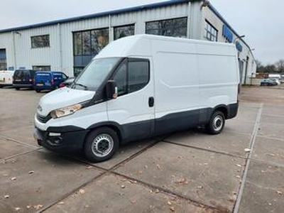 Iveco DAILY 35S14V 2.3 352 H2 Trekhaak 3.500 kg